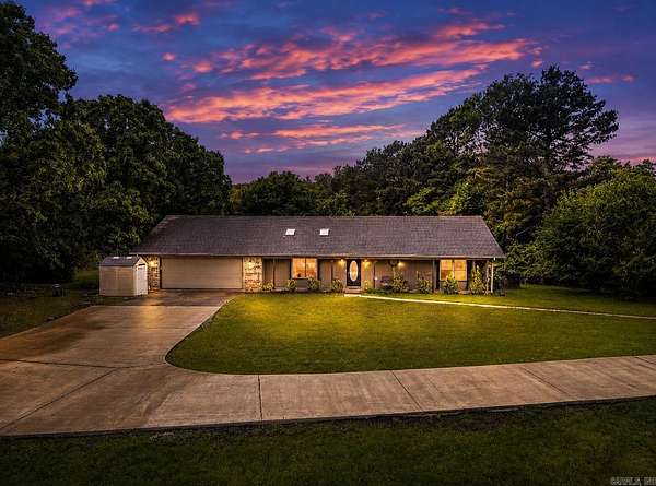 1.5 Acres of Land with Home for Sale in Austin, Arkansas