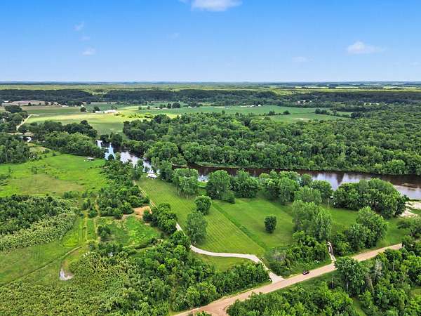 4.12 Acres of Residential Land for Sale in Twin Lake, Michigan