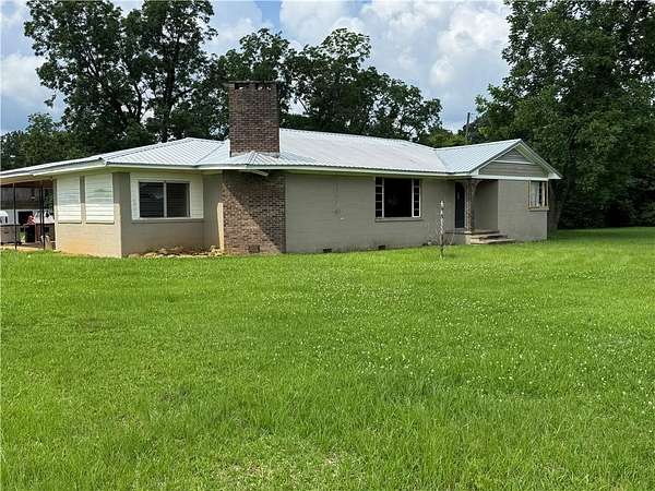 10.3 Acres of Land with Home for Lease in Citronelle, Alabama