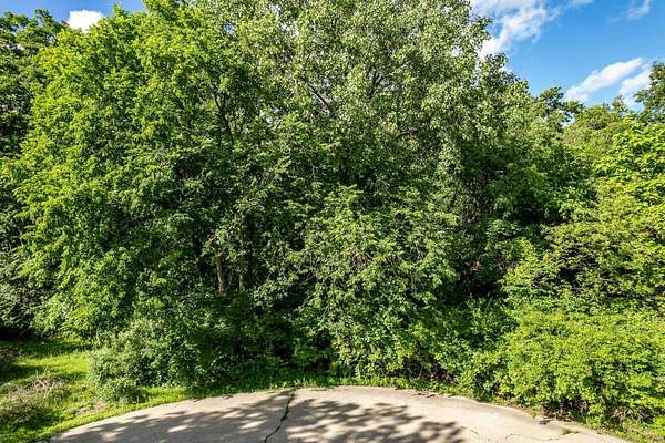 0.39 Acres of Residential Land for Sale in Poplar Grove, Illinois