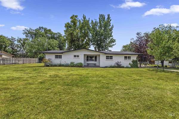1.72 Acres of Land with Home for Sale in Eagle, Idaho