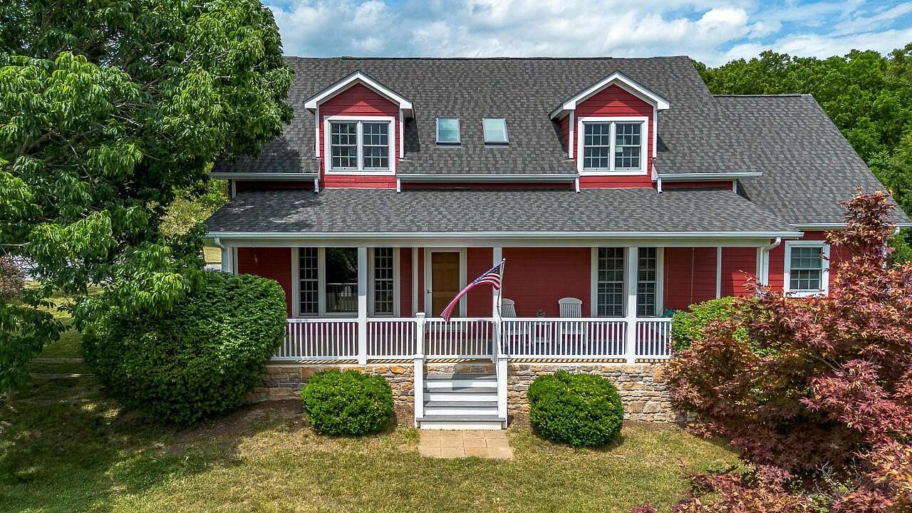 2.19 Acres of Land with Home for Sale in Buena Vista, Virginia