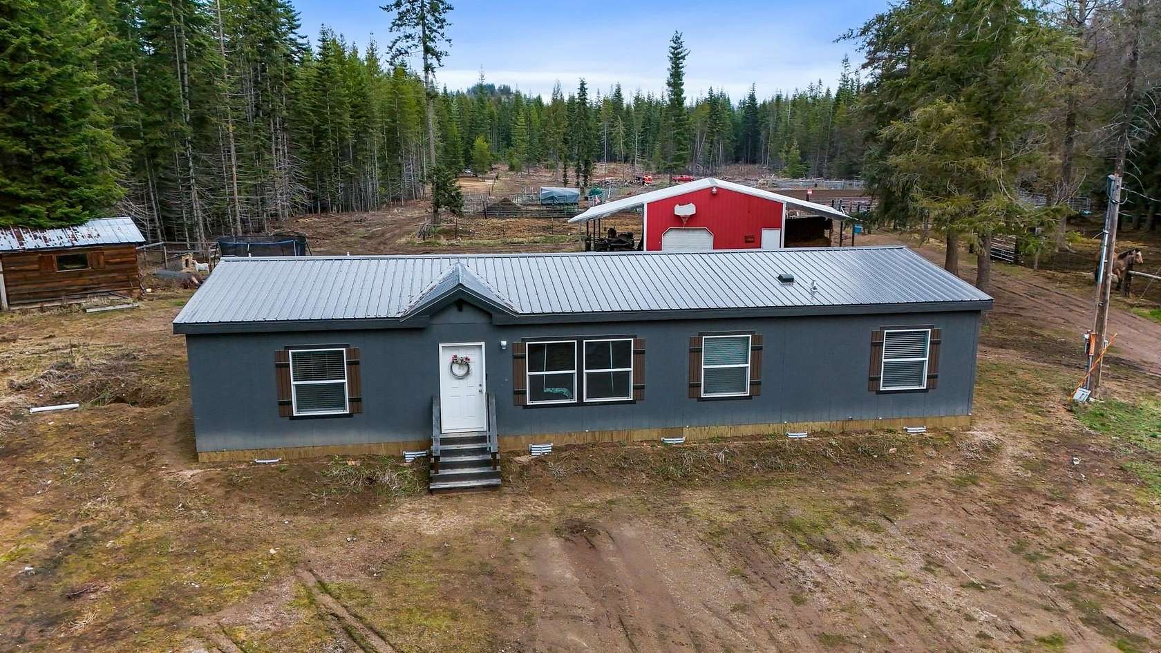 9.32 Acres of Land with Home for Sale in Newport, Washington