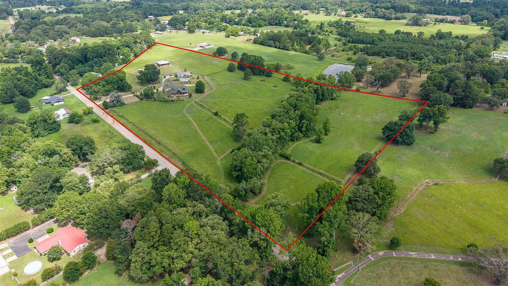20.6 Acres of Improved Land for Sale in Tyler, Texas