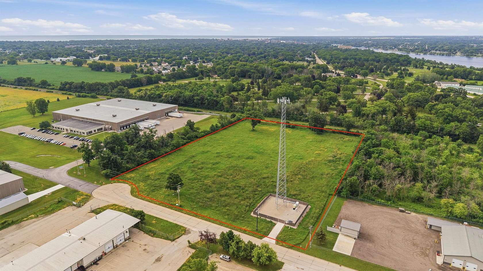 6.23 Acres of Commercial Land for Sale in Oshkosh, Wisconsin