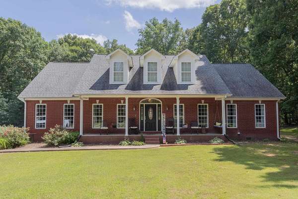 4 Acres of Land with Home for Sale in Florence, Alabama