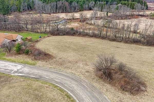 1.5 Acres of Residential Land for Sale in Chenango Forks, New York