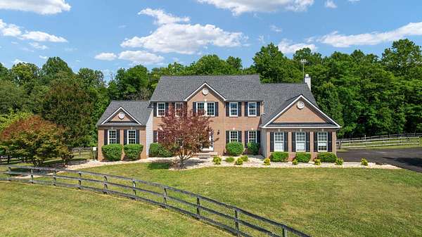 10.3 Acres of Land with Home for Sale in Lovettsville, Virginia