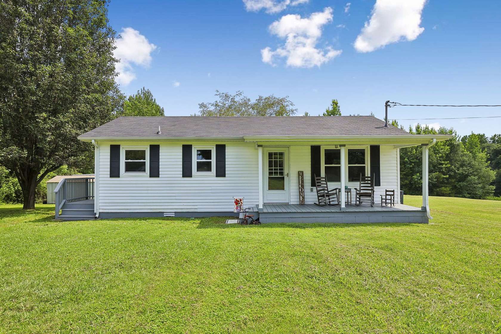 2 Acres of Land with Home for Sale in Manchester, Tennessee