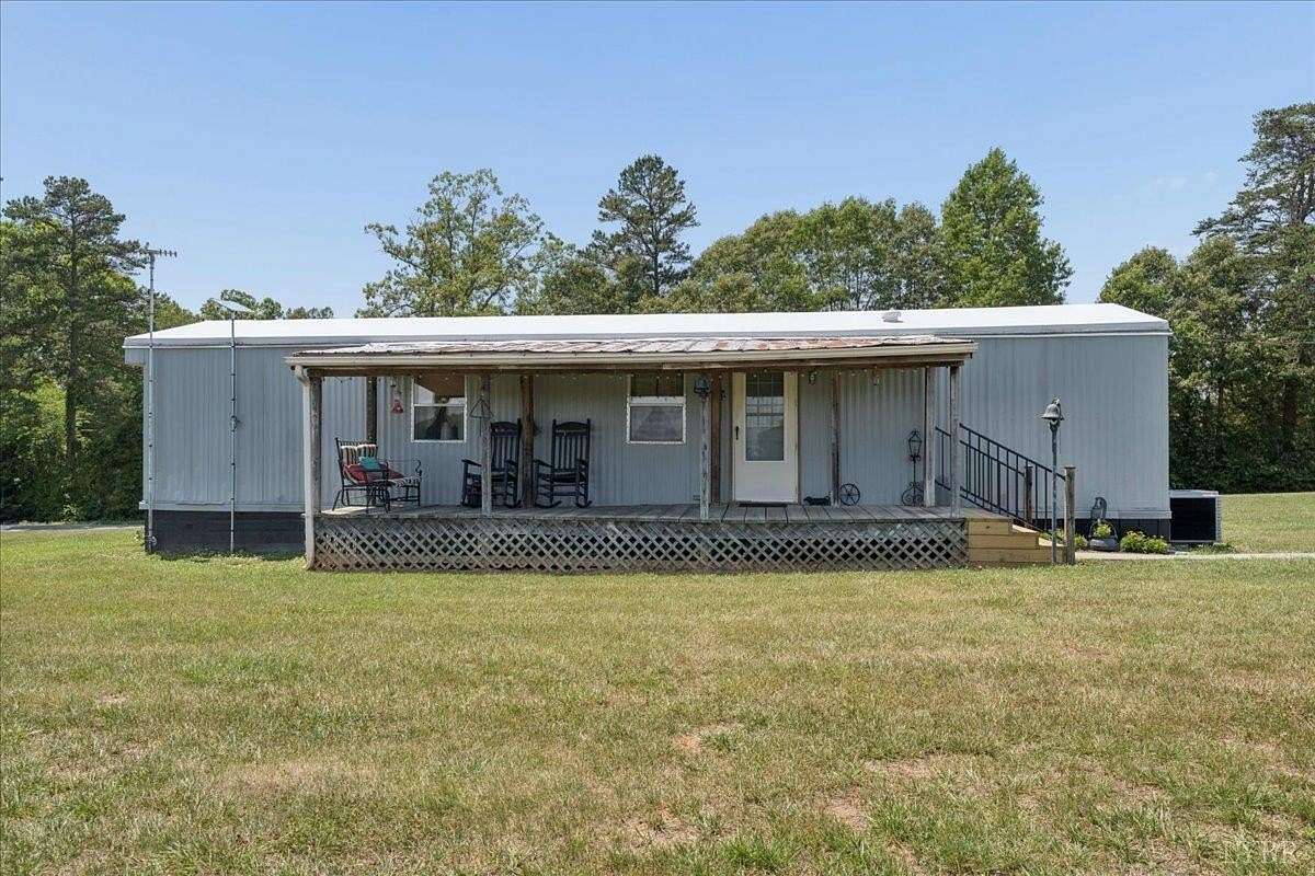 16.3 Acres of Land with Home for Sale in Brookneal, Virginia