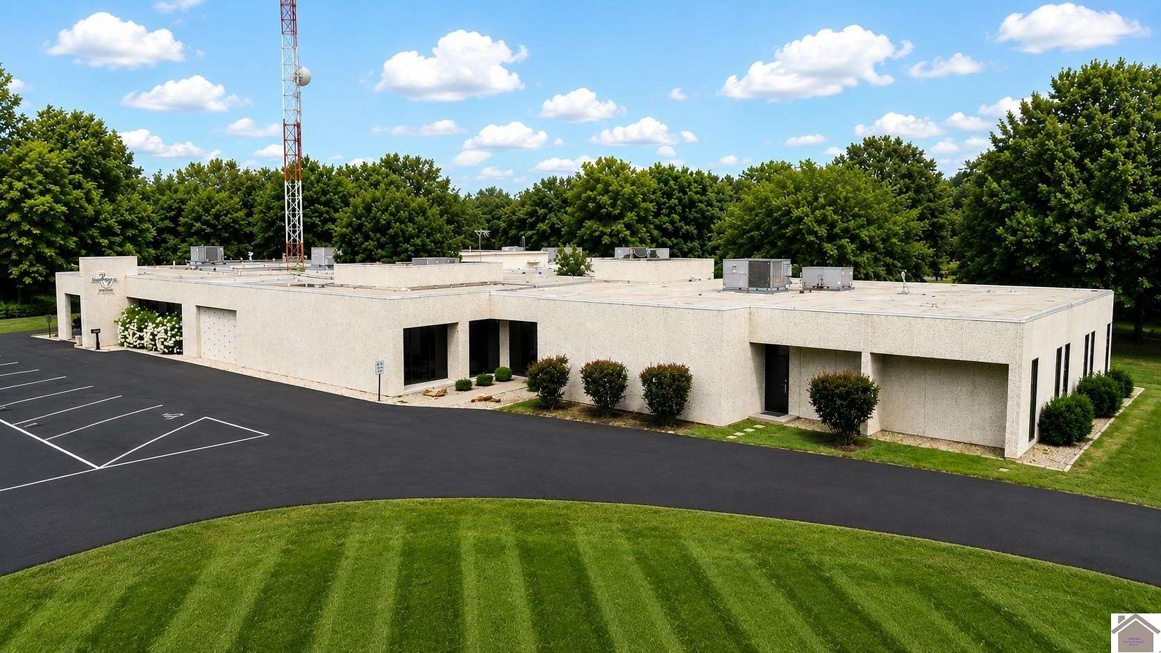 8 Acres of Commercial Land for Sale in Paducah, Kentucky