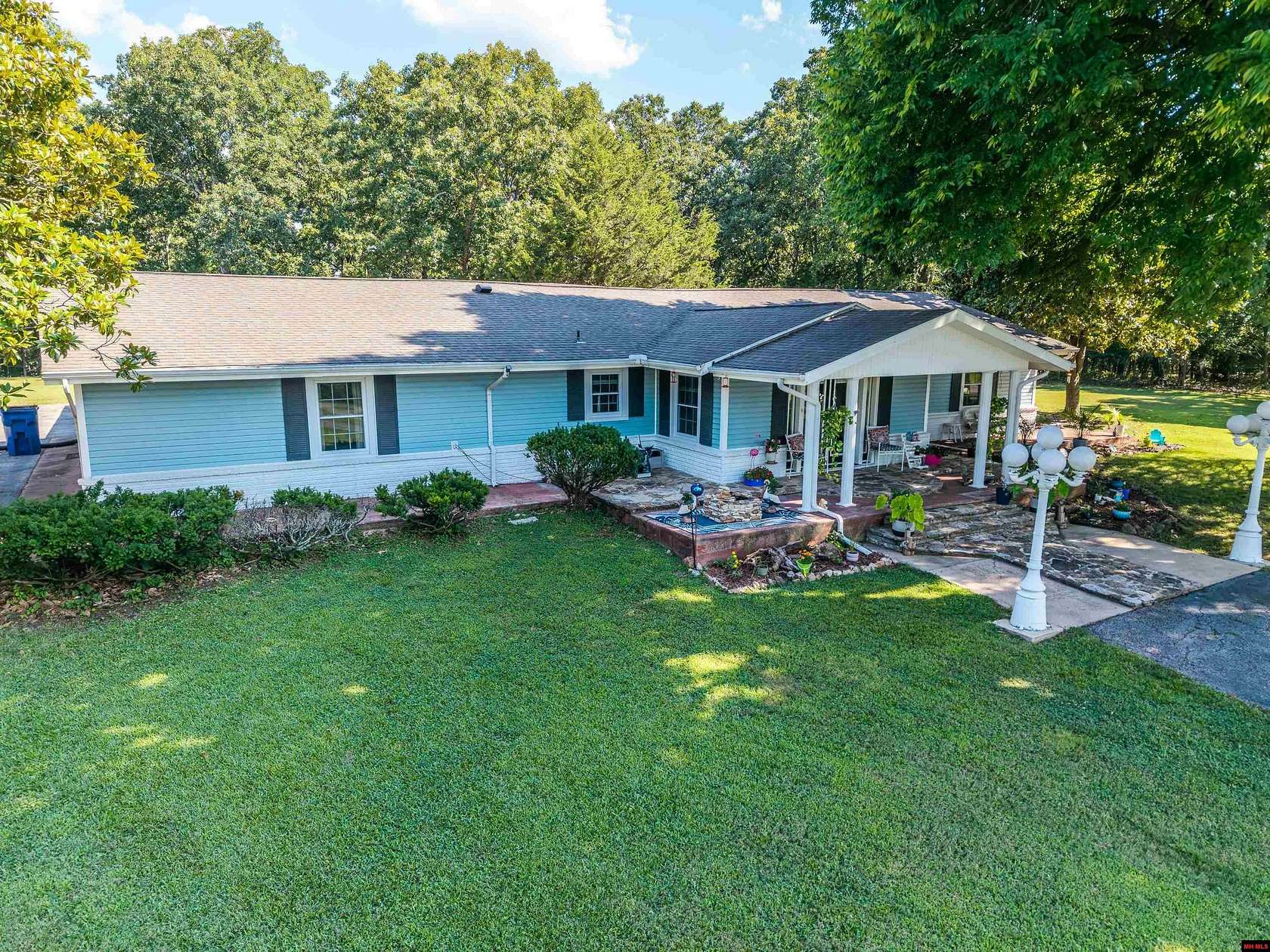 1.83 Acres of Land with Home for Sale in Mountain Home, Arkansas
