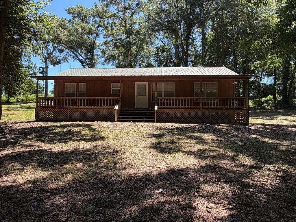 19.3 Acres of Land with Home for Sale in Brundidge, Alabama