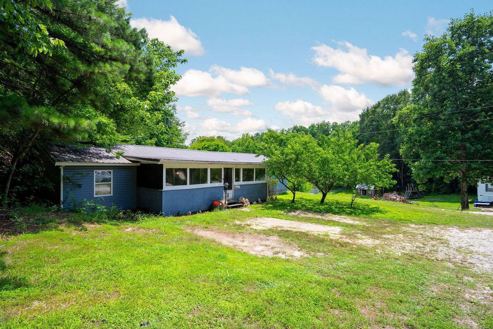 5 Acres of Land with Home for Sale in Hixson, Tennessee
