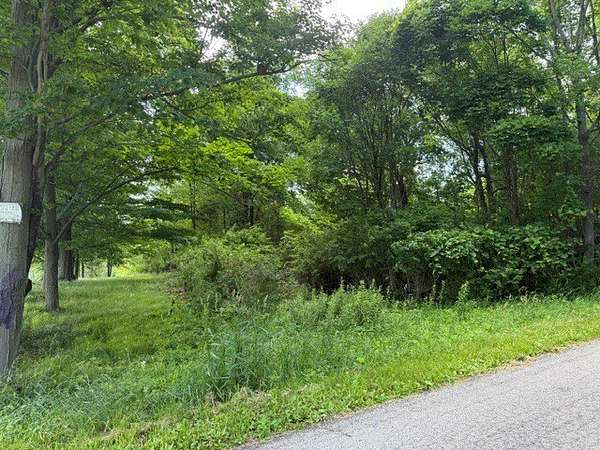 16.5 Acres of Land for Sale in Conneaut Lake, Pennsylvania