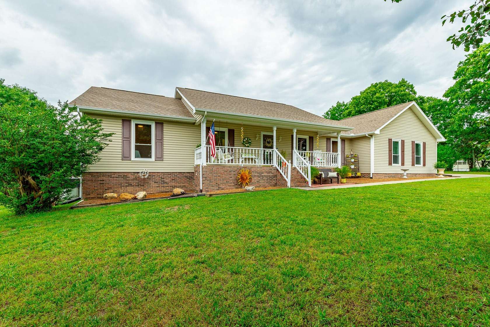 5 Acres of Land with Home for Sale in Ooltewah, Tennessee