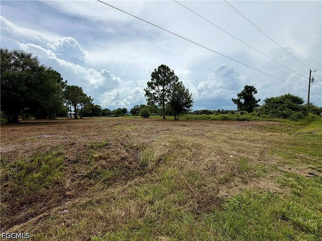 1.25 Acres of Land for Sale in Clewiston, Florida