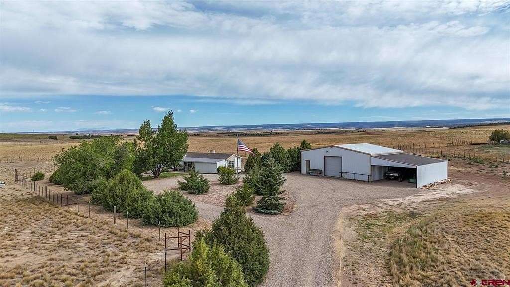 7 Acres of Land with Home for Sale in Pleasant View, Colorado
