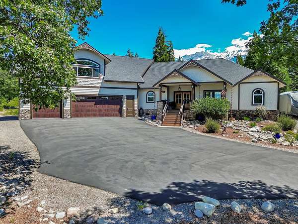 2.58 Acres of Land with Home for Sale in Mount Shasta, California