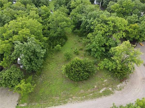 0.09 Acres of Land for Sale in La Cygne, Kansas
