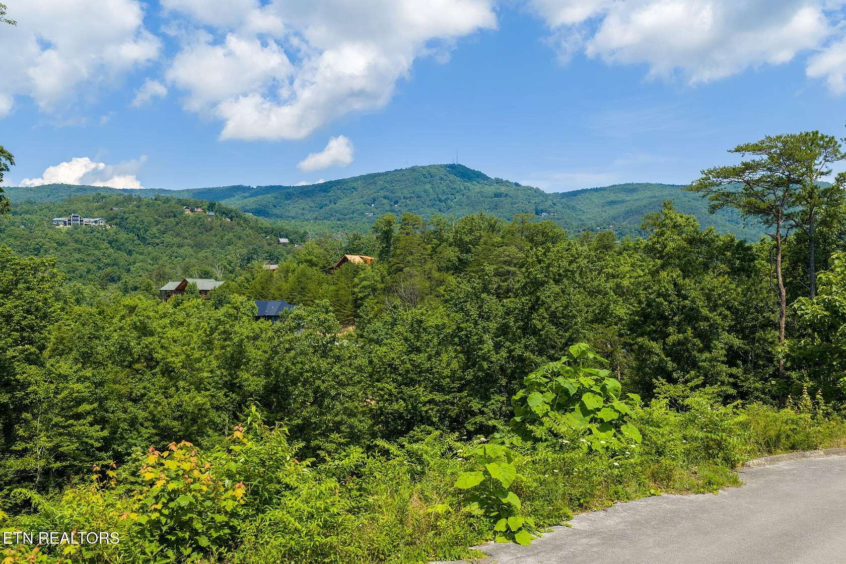 2 Acres of Residential Land for Sale in Sevierville, Tennessee