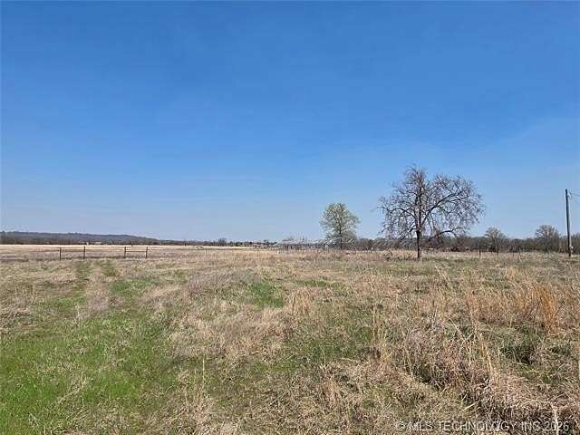40 Acres of Agricultural & Residential Land for Sale in Henryetta, Oklahoma