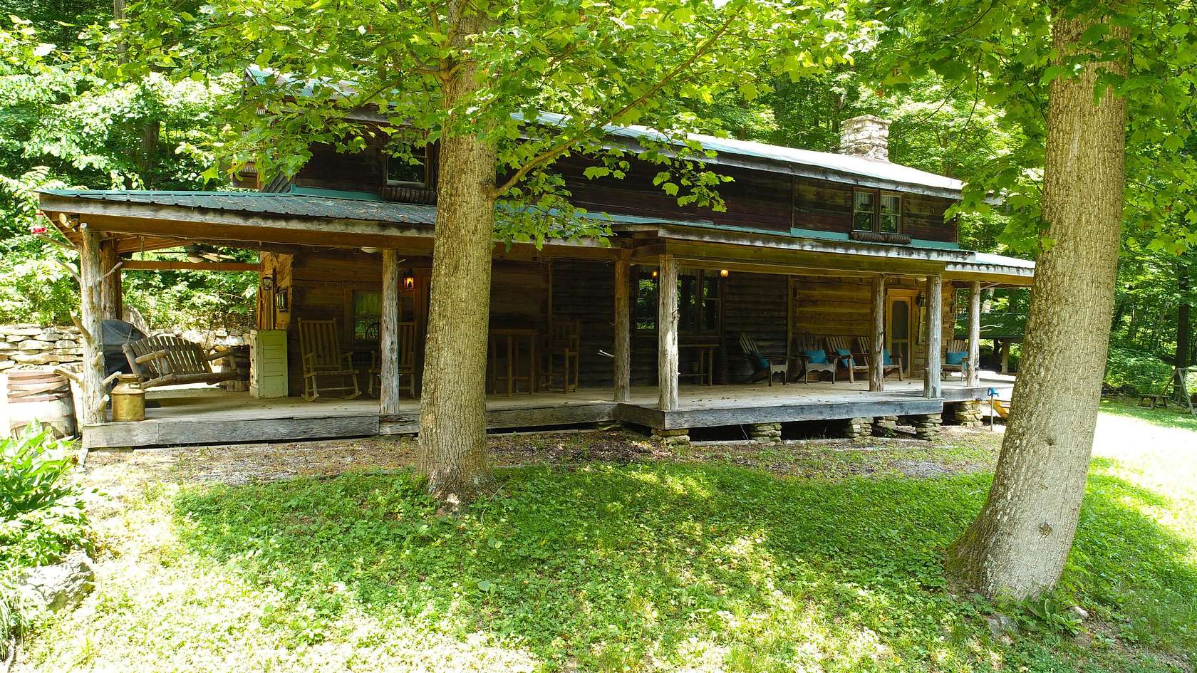 2.54 Acres of Land with Home for Sale in Irvine, Kentucky