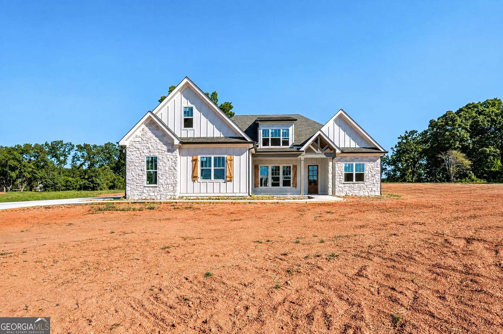 2.16 Acres of Land with Home for Sale in Sharpsburg, Georgia