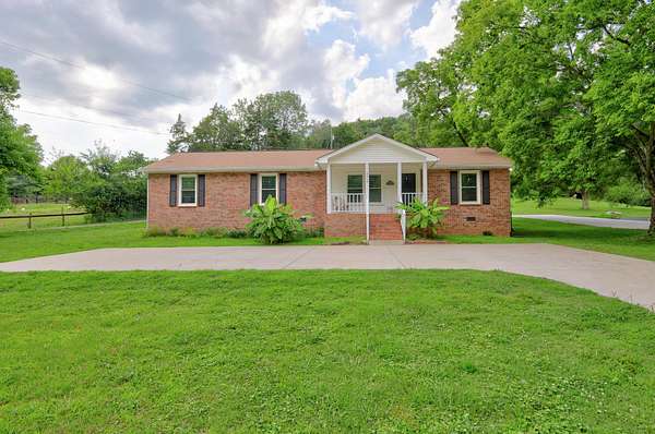 2 Acres of Land with Home for Sale in Goodlettsville, Tennessee
