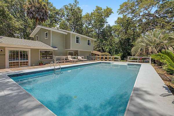 2.6 Acres of Land with Home for Sale in Crawfordville, Florida