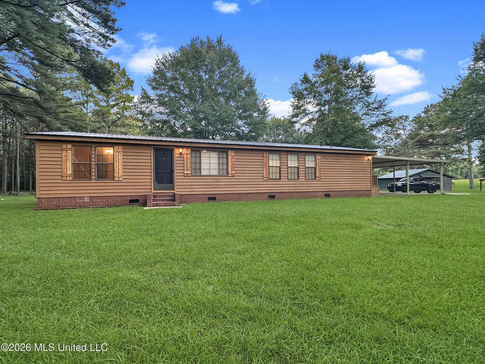 9.3 Acres of Land with Home for Sale in Braxton, Mississippi