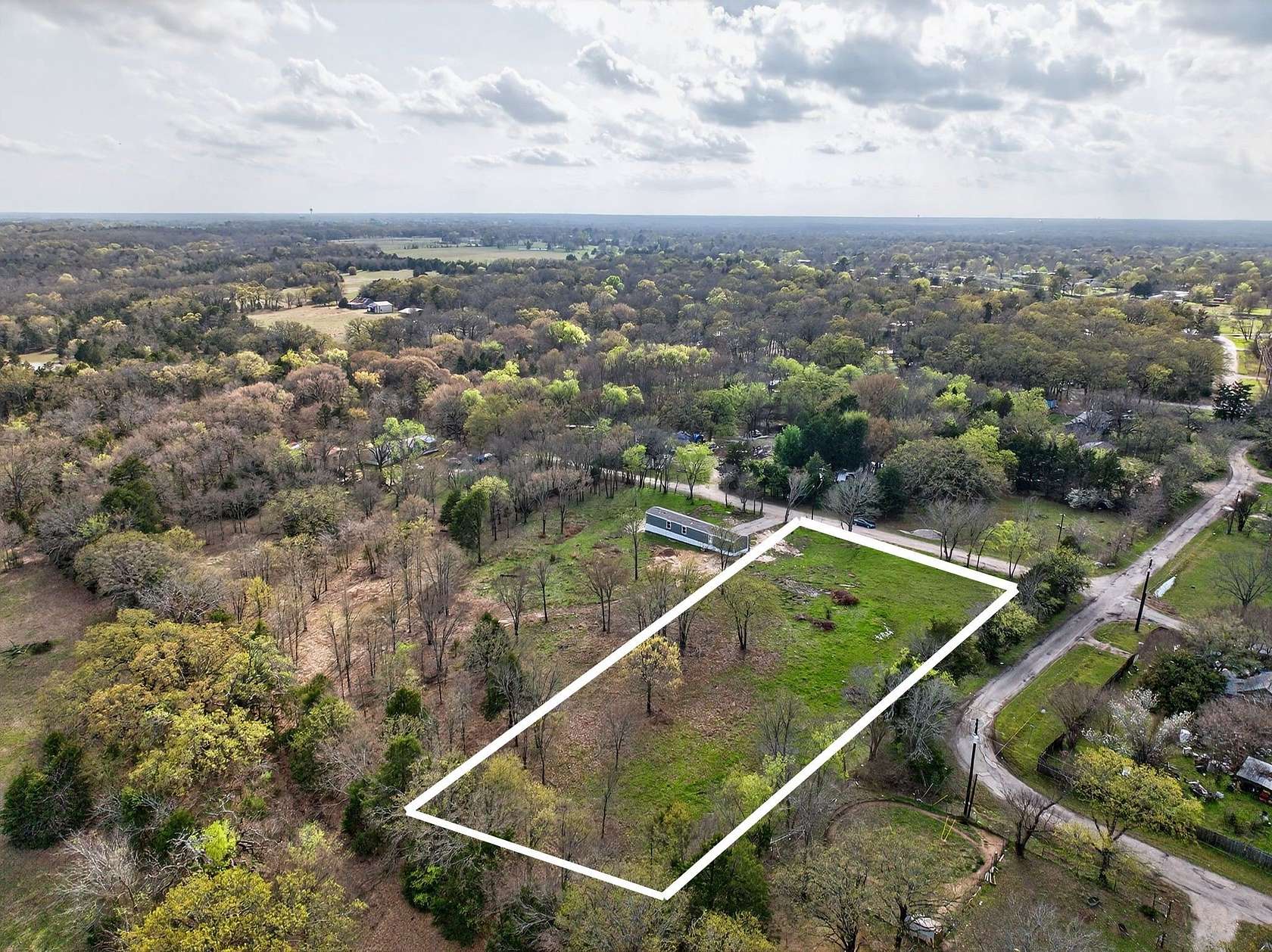 1.31 Acres of Land for Sale in Quinlan, Texas