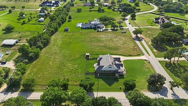1.56 Acres of Land with Home for Sale in Bartonville, Texas