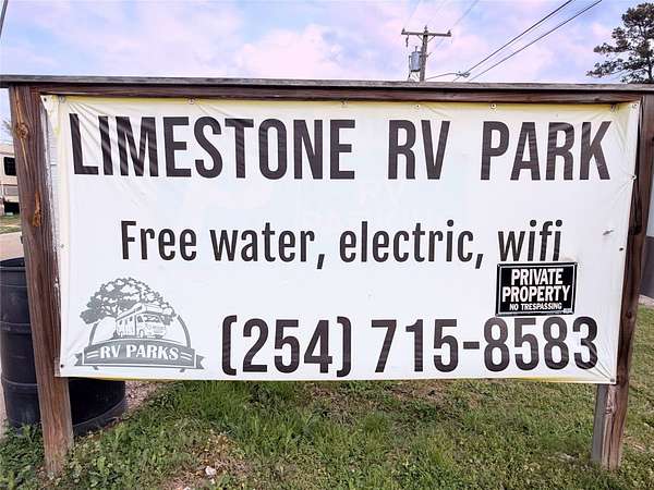 3.79 Acres of Residential Land for Sale in Groesbeck, Texas