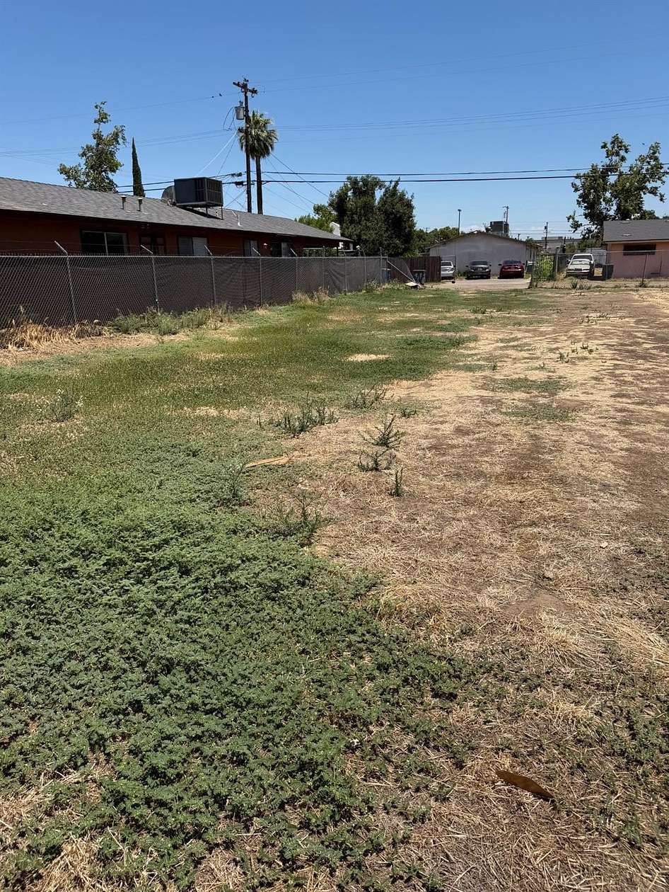 0.09 Acres of Residential Land for Sale in Fresno, California