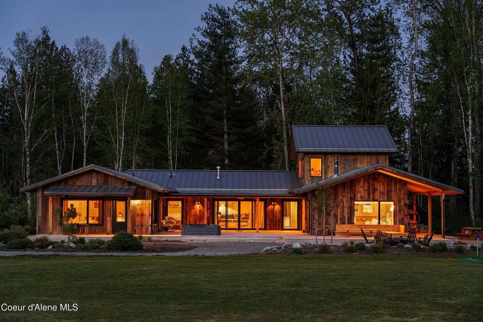 10 Acres of Land with Home for Sale in Sandpoint, Idaho