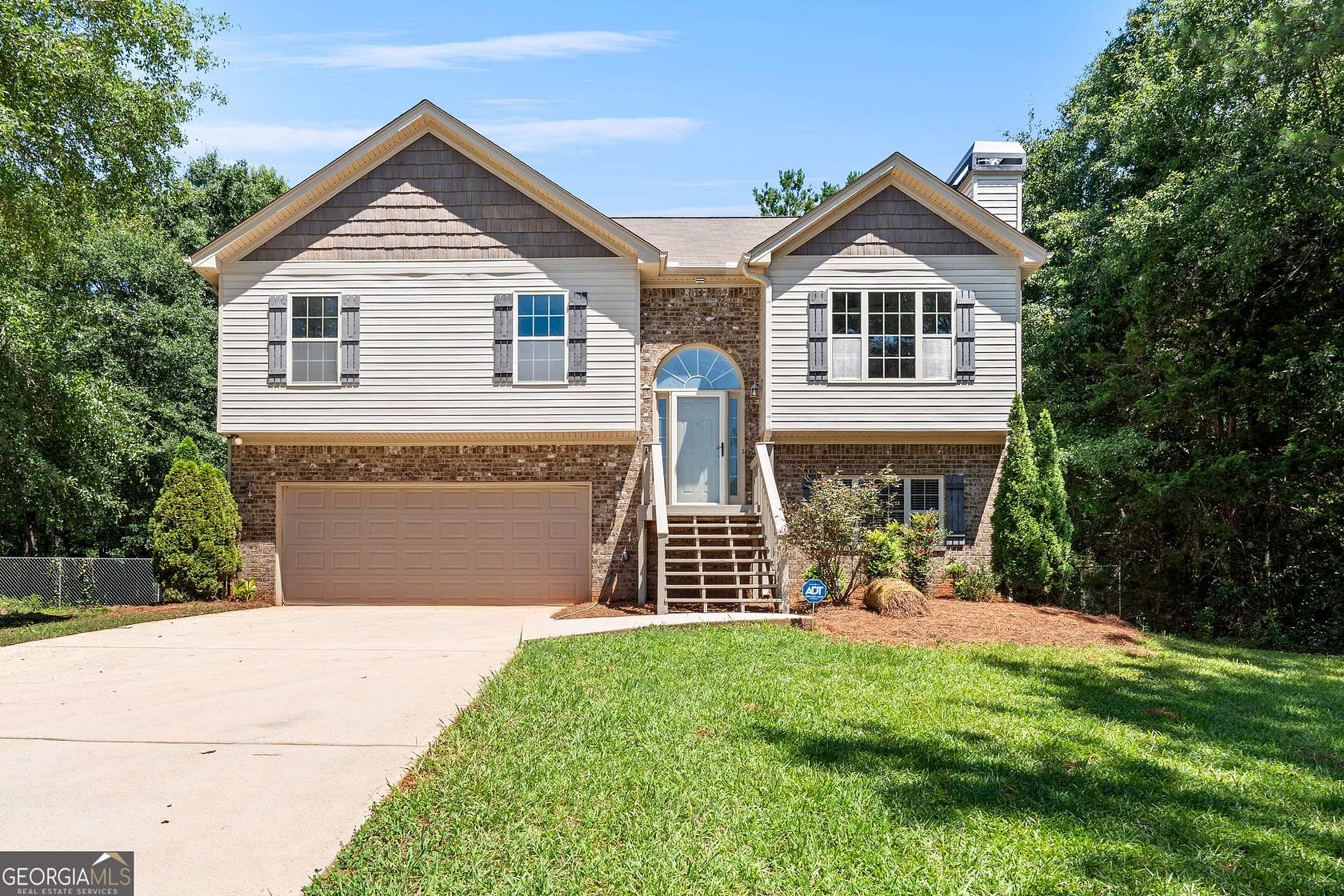 1.5 Acres of Land with Home for Sale in Locust Grove, Georgia