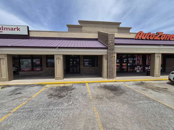 12.3 Acres of Improved Mixed-Use Land for Lease in Del Rio, Texas