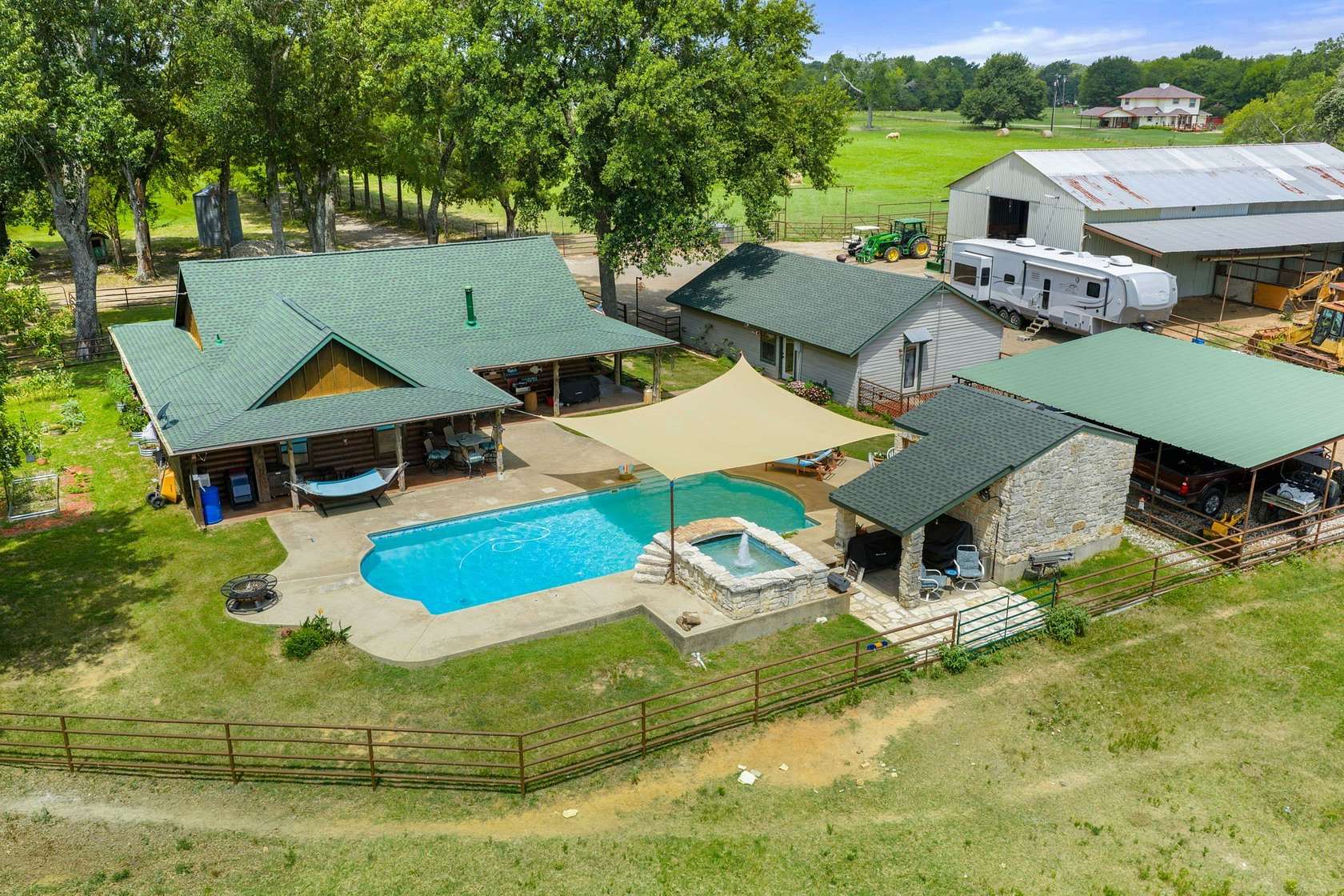 34 Acres of Land with Home for Sale in Eustace, Texas