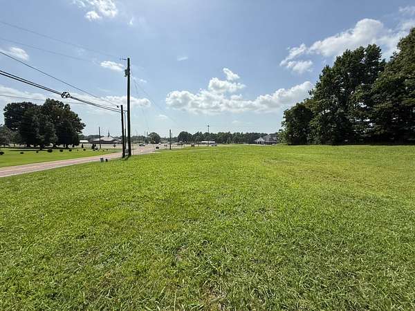 0.73 Acres of Commercial Land for Sale in Medina, Tennessee