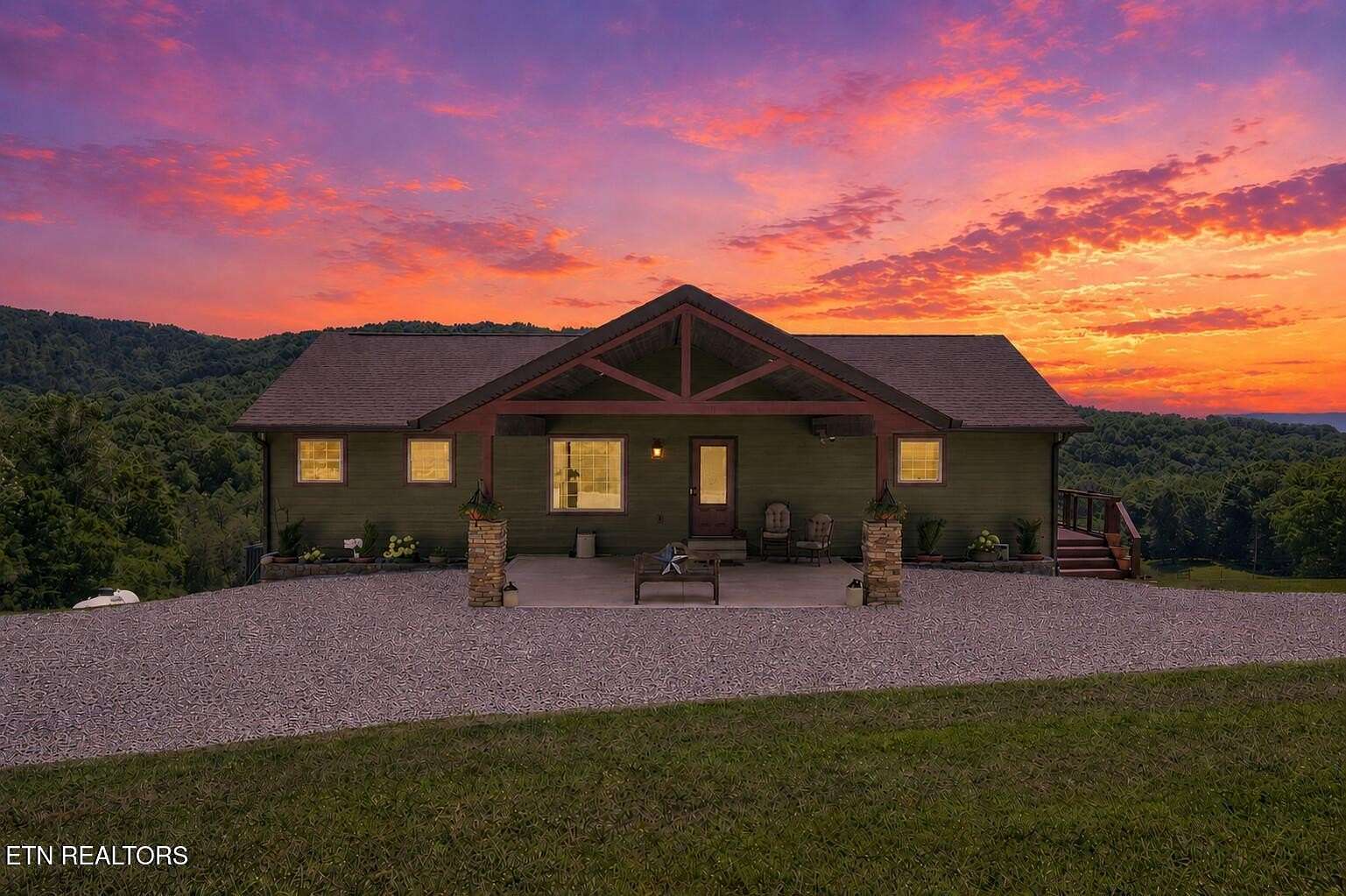 49.6 Acres of Land with Home for Sale in Pall Mall, Tennessee