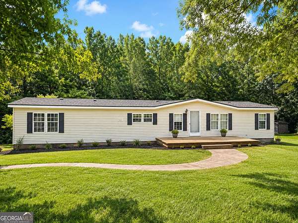 5.1 Acres of Land with Home for Sale in Winterville, Georgia