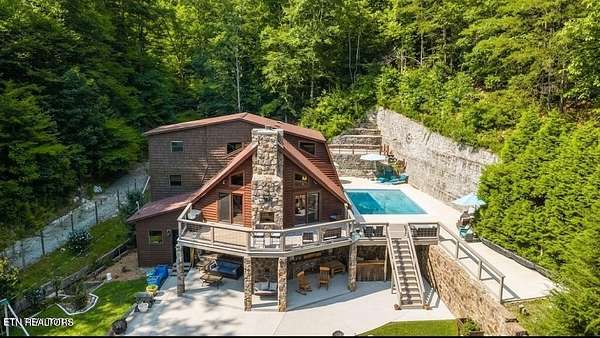 32.9 Acres of Recreational Land with Home for Sale in Heiskell, Tennessee