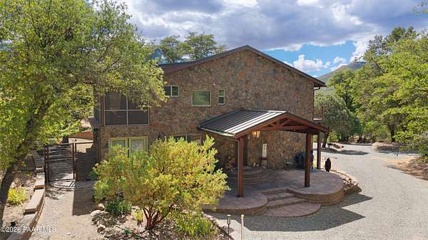 15.3 Acres of Land with Home for Sale in Dewey-Humboldt, Arizona