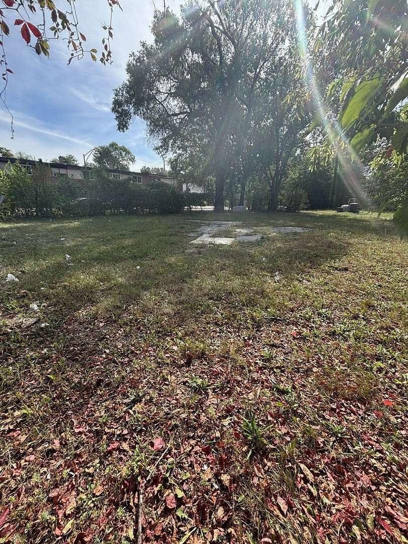 0.09 Acres of Land for Sale in Chicago, Illinois