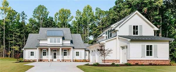 1.52 Acres of Land with Home for Sale in Jefferson, Georgia