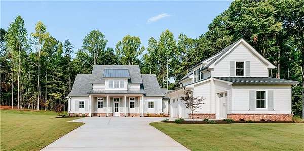 1.52 Acres of Land with Home for Sale in Jefferson, Georgia