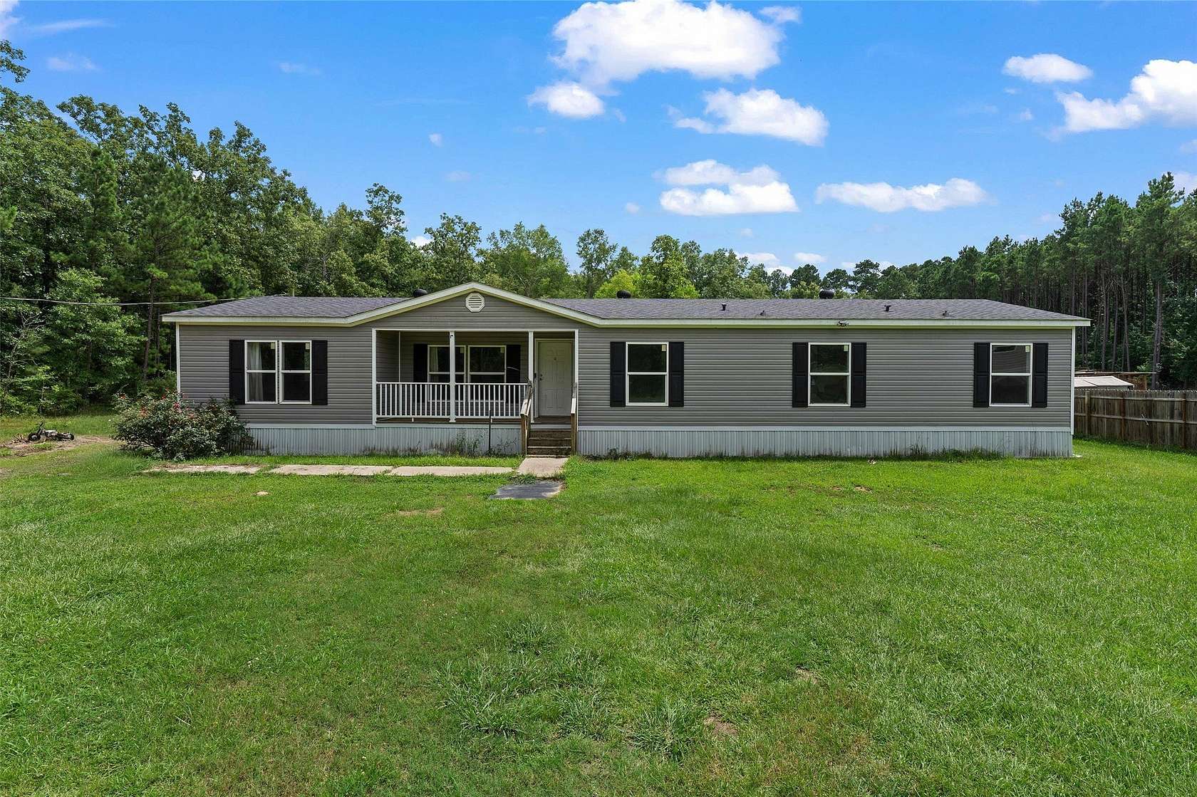 2 Acres of Land with Home for Sale in Benton, Louisiana
