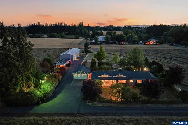 14.3 Acres of Land with Home for Sale in Hubbard, Oregon