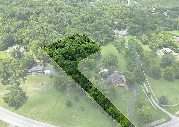 2 Acres of Residential Land for Sale in Brentwood, Tennessee